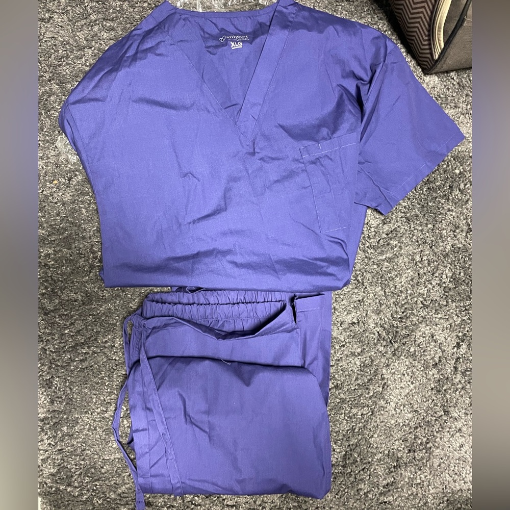 Purple scrub set XL (runs very large) (never used)